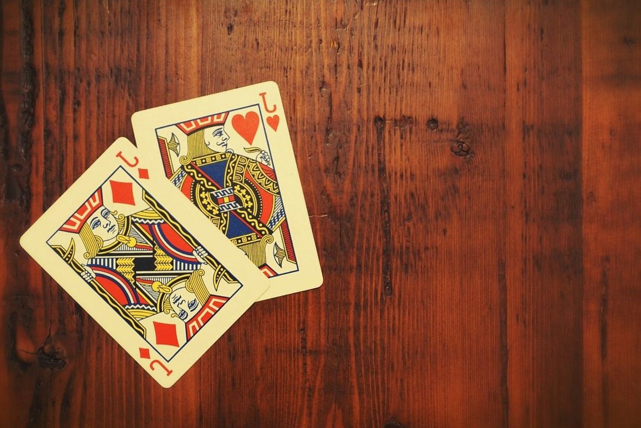 Poker-Tisch Ausstattung mit Spielkarten